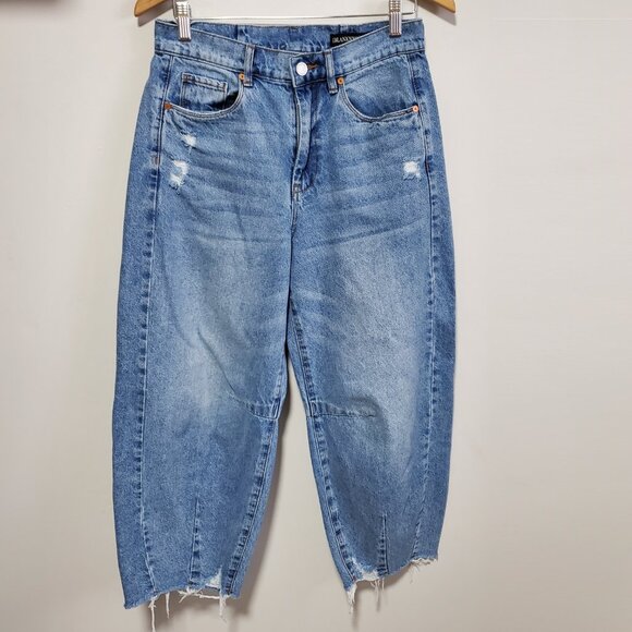 BLANK NYC Barrel Leg Jeans Cropped Ankle Raw Hem Hi-Rise Blue Women's 28 x 26 - Picture 2 of 16